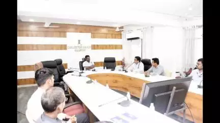 દાહોદ: દાહોદ જિલ્લા સેવા સદન ખાતે બેંકો સાથે પ્રિ.પીએલપી ની મિટિંગ યોજાઈ