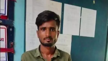 कोचस: कोचस थाने की पुलिस ने शराब मामले में फरार चल रहे एक शराब कारोबारी को किया गिरफ्तार, भेजा जेल