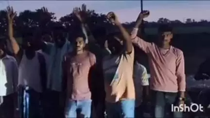 शंभूगंज: बेलारी पंचायत के वार्ड 1 में जल आपूर्ति बाधित होने से ग्रामीणों का फूटा गुस्सा, किया प्रदर्शन