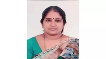 திண்டுக்கல் மேற்கு: திண்டுக்கல்லில் அரசு வேலை வாங்கித் தருவதாக 7 பேரிடம் ரூ.20 லட்சம் மோசடி அரசு கல்லூரி பெண் பேராசிரியர் கைது