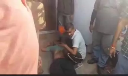 ओडगी: छत्तीसगढ़-मध्य प्रदेश सीमा से लगा मजन मोड़ के पास ट्रक ने बाइक चालक को मारी ठोकर, घटनास्थल पर हुई मौत