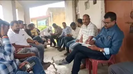 हज़ारीबाग: कर्णपुरा कोल माइनिंग संवेदक संघ की बैठक में रोजगार पर चर्चा