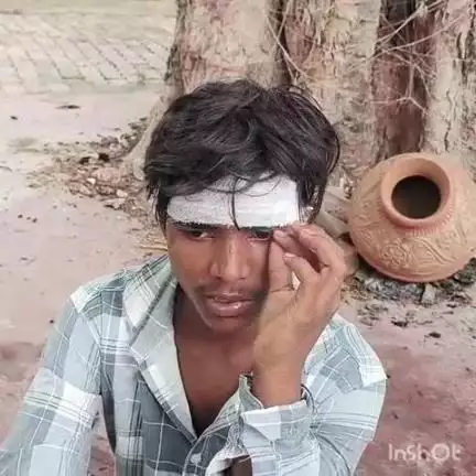 ऊंचाहार: डाकपुर मजरे उमरन गाँव में पिता ने किशोर को मारपीट कर किया घायल, दी गई तहरीर