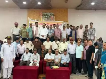 नूरपुर: आइडिया ऑफ भारत फाउंडेशन ने भरमोली में सेवानिवृत्त सैनिकों के सम्मान में कार्यक्रम किया, देश के लिए अमूल्य योगदान को सलाम