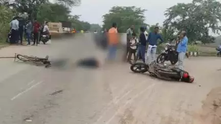 पलारी: ओडान मोड़ के पास बाइक और साइकिल में हुई टक्कर, साइकिल सवार की हुई मौत, जांच में जुटी पलारी पुलिस