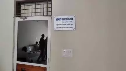 गाडरवारा: ग्राम मुआर के नागरिक पहुंचे sdm कार्यालय परेशानी को लेकर आवेदन दिया विधायक मंत्री से मांग  रोड ठीक हो#jansamsya