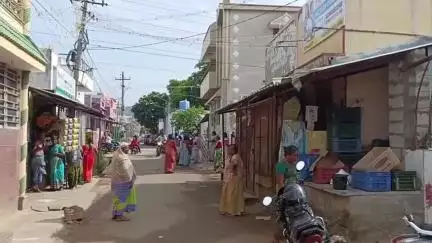 நிலக்கோட்டை: கடன் தொல்லையால் பிள்ளைகள் கண்முன்னே தாய் தூக்கிலிட்டு தற்கொலை வத்தலக்குண்டில் சோகம்