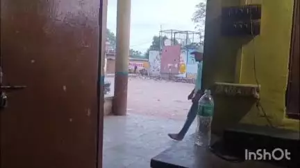 बाड़ी: रोडवेज बस स्टैंड के प्रवेश द्वार पर गंदगी के ढेर, आसपास के दुकानदार परेशान