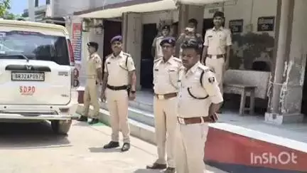 मधेपुर: झंझारपुर के एसडीपीओ ने मधेपुर एवं भेजा थाने का निरीक्षण किया, पुलिस कर्मियों को आवश्यक दिशा-निर्देश दिए