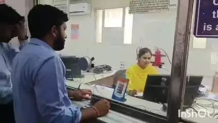 आगरा: यात्रियों की सुविधा के लिए आगरा कैंट रेलवे स्टेशन पर लगाया गया नेक्स्ट जेनरेशन सिस्टम, PRO ने दी जानकारी