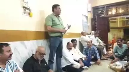 દાહોદ: હનુમાન બજાર ખાતે ભગવાન શ્રી જગન્નાથજીની રથયાત્રાને લઈને આયોજન સમિતિની બેઠક યોજાઈ