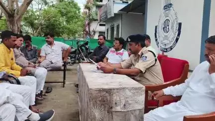 जीरापुर: आगामी मुहर्रम पर्व को लेकर पुलिस थाना शांति समिति की बैठक आयोजित
