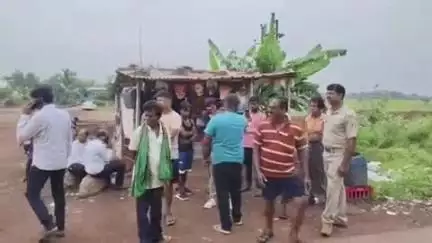 ଘସିପୁରା: ହସନପୁର ନିକଟରେ ସଡ଼କ ଦୁର୍ଘଟଣା ଘଟଣା ସ୍ଥଳରେ ପରିଦର୍ଶନ କଲେ ତହସିଲଦାର
