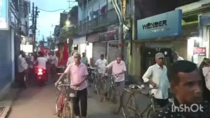 চুঁচুড়া-মগরা: চুঁচুড়ায় ধিক্কার মিছিল বামফ্রন্টের