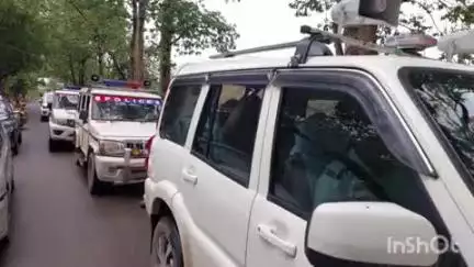बिहटा: पांडेयचक सोन घाट के पास आर्थिक अपराध इकाई ने स्टॉक बालू व कई ट्रक जब्त किए, एक गिरफ्तार