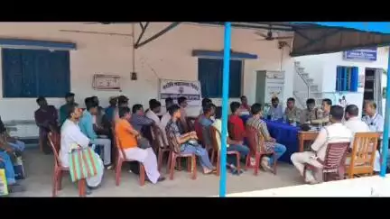 ডেবরা: ডেবরা থানায় রথযাত্রা উৎসব কমিটি গুলিকে নিয়ে গুরুত্বপূর্ণ বৈঠক করলেন পুলিশ আধিকারিকরা