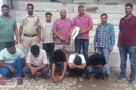 डेहर: हरिपुर श्मशानघाट में एसआईयू टीम की दबिश, 15 ग्राम चिट्टा के साथ पंजाब और मंडी के 5 युवक गिरफ्तार