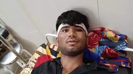 गोटेगांव: रिमझा के समीप जंगली सुअर से टकराकर बाइक सवार दो लोग हुए घायल, जिला अस्पताल में भर्ती