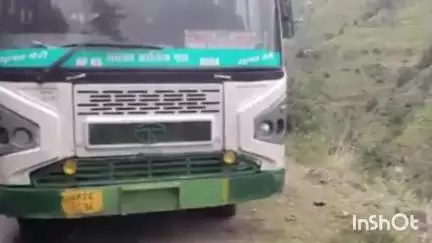 नेरवा: बस डिपो नेरवा में लॉन्ग रुट की बसें आधे रास्ते में तोड़ रही दम, स्थानीय लोग परेशान