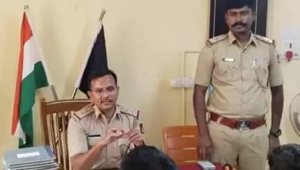 ಚಳ್ಳಕೆರೆ: ನಾಯಕನಹಟ್ಟಿ ಪಟ್ಟಣ ವ್ಯಾಪ್ತಿಯಲ್ಲಿ ಅನುಮಾನಸ್ಪಾದ ವ್ಯಕ್ತಿಗಳು ಕಂಡು ಬಂದಲ್ಲಿ ಆಟೋ ಚಾಲಕರು ಮಾಹಿತಿ ನೀಡಿ: ಸಿಪಿಐ ಹನುಮಂತಪ್ಪ