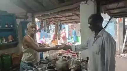 নন্দীগ্রাম ১: এক টাকার ছোট কয়েন লেন দেন নিয়ে বচসা, নন্দীগ্রামে সমস্যার কথা শোনালেন ক্রেতা বিক্রেতারা #jansamasya