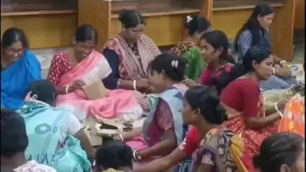 খয়রাশোল: শঙ্খ ধ্বনির মধ্য দিয়ে দীঘার জগন্নাথ ধামের মহাপ্রসাদ বিতরণ করা হল রাজনগরের বিভিন্ন গ্রামে