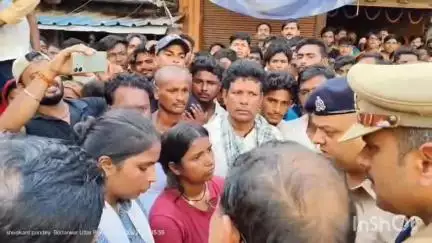 कप्तानगंज: कप्तानगंज बोदरवार के युवा व्यापारी की संदिग्ध मौत पर व्यापारियों का आक्रोश, सीओ के आश्वासन पर खुला सड़क जाम