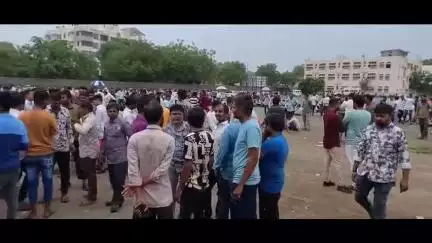 પાલીતાણા: હાઇસ્કૂલ ખાતે ગ્રામ પંચાયતની ચૂંટણીની મતગણતરી પ્રક્રિયા પૂર્ણ થઈ, તમામ ગામોને નવા સરપંચ મળ્યા