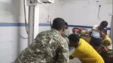 नबीनगर: नवीनगर रेलवे स्टेशन के लेम्बोखाप के समीप प्रियांशु सिंह उर्फ छोटू की हत्या मामले में अज्ञात के खिलाफ प्राथमिकी दर्ज