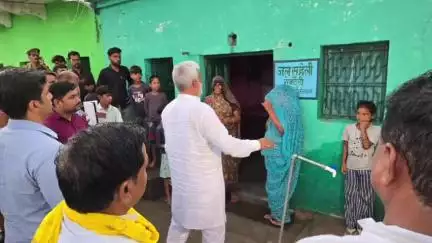 तालबेहट: बिगारी गांव में जल जीवन मिशन के अंतर्गत हुए विकास कार्यों का जल शक्ति मंत्री ने किया निरीक्षण, संबंधित को दिए निर्देश