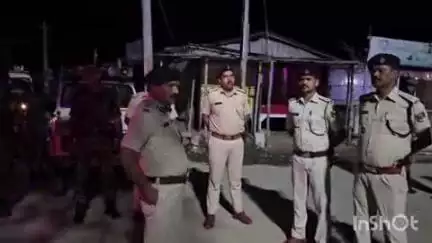 शिवहर: एसपी आधी रात को सड़क पर उतरे, घंटों तक कानून व्यवस्था का जायजा लिया