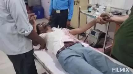मुरैना: रतिराम टोल प्लाजा के पास बाइक सवार गौवंश से टकराकर घायल, उपचार के बाद अस्पताल में भर्ती