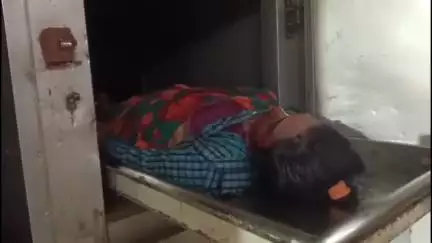 ऊंचेहरा मनटोलवा में आकाशीय बिजली गिरने से महिला मजदूर की मौत, दो घायल