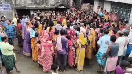 ইংরেজবাজার: ভিন রাজ্যে কাজে গিয়ে মৃত্যু পরিযায়ী শ্রমিকের নিথর দেহ ফিরল মোবারকপুর গ্রামে