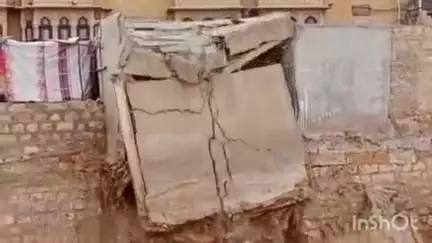 जैसलमेर: महाराणा प्रताप मैदान में अंडरग्राउंड पार्किंग के निर्माण के दौरान 7 दुकानों के गिरने का वीडियो सोशल मीडिया पर वायरल