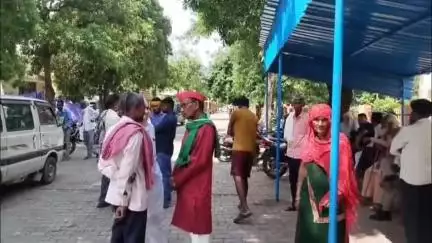 मैनपुरी: एलाऊ क्षेत्र में संदिग्ध परिस्थिति में युवक का शव फांसी के फंदे पर लटका मिला