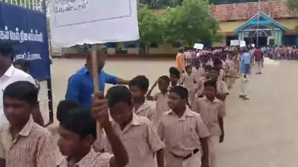 கோவில்பட்டி: வ.உ.சி அரசு ஆண்கள் மேல்நிலைப் பள்ளியில் போதைப்பொருள் ஒழிப்பு விழிப்புணர்வு பேரணி