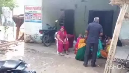बिंदकी: बिरनई गांव में डंडे से पीटकर की गई एक व्यक्ति की हत्या, पुलिस ने शव को पोस्टमार्टम के लिए भेजा