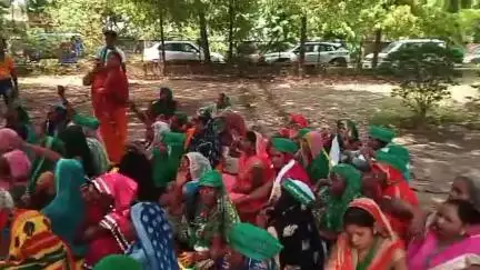 #कौशाम्बी_चायल तहसील में मासिक बैठक।
Monthly meeting in #Kaushambi_Chail Tehsil.
#rajendra_yadav 
#National_President
#भारतीय_किसान_संगठन
