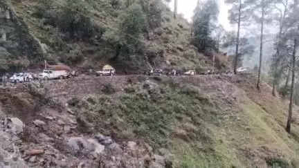 चुराह: चम्बा तीसा मुख्य सड़क मार्ग रखालू के समीप बहाल, वाहन चालकों ने ली राहत की सांस