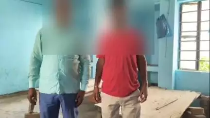 चकिया पिपरा: एनएच किनारे नया चौक स्थित शव मंदिर परिसर में पूजारी की चाकू से गोदकर निर्मम हत्या के मामले में 2 गिरफ्तार