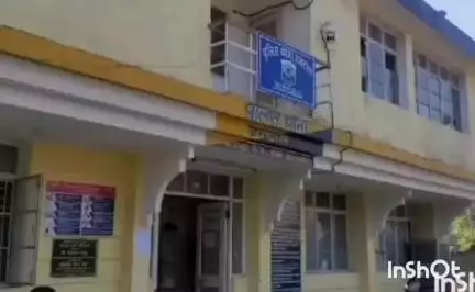 इंदौरा: डमटाल क्षेत्र में पेंटर का काम करते हुए एक युवक को लगा बिजली का करंट, हुई मौत
