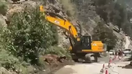 कल्पा: किन्नौर के पोवारी समीप NH-5 के चौड़ीकरण का काम शुरू, NH-5 में धंसने की समस्या का जल्द होगा समाधान
