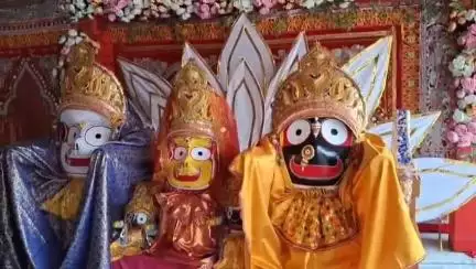 ଝାରସୁଗୁଡା: ବେଲପାହାଡ ଜଗନ୍ନାଥ ମନ୍ଦିରରେ ନବ ଯୌବନ ବେଶରେ ଦର୍ଶନ ଦେଉଛନ୍ତି ମହାପ୍ରଭୁ