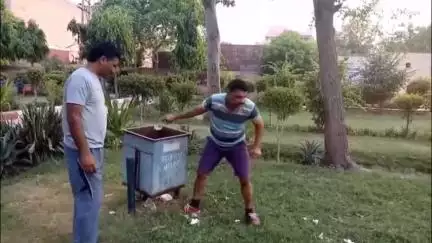 चरखी दादरी: चरखी दादरी रोजगार्डन मे फैली गंदगी को लेकर सामाजिक संगठनों में रोष, सफाई व्यवस्था दुरुस्त करने की उठाई मांग #jansamasya