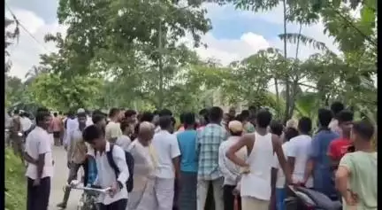 বৰমা ভাগ: শুকমানাহত ভুমি বিবাদৰ বাবে চোকা অস্ত্ৰৰে খুচি এগৰাকী ৭০ উৰ্ধৰ লোকক হত্যা