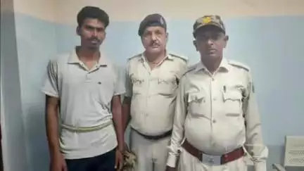 बिहार: दीपनगर स्टेडियम से पुलिस ने एक फर्जी युवक को किया गिरफ्तार