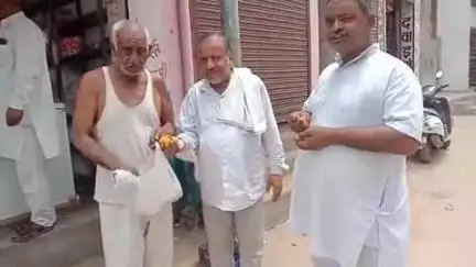 लोहारू: लोहारू के पुराना शहर स्थित वार्ड न. 3 में ₹30 लाख की लागत से सीसी रोड का निर्माण कार्य शुरू