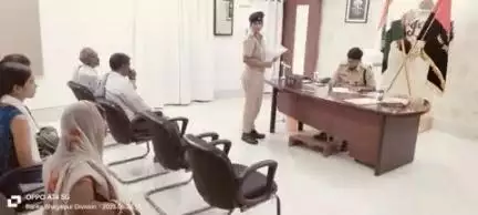 आज दिनांक -26.6.25 को पुलिस अधीक्षक महोदय बाँका द्वारा अपने कार्यालय कक्ष में जन सुनवाई…
