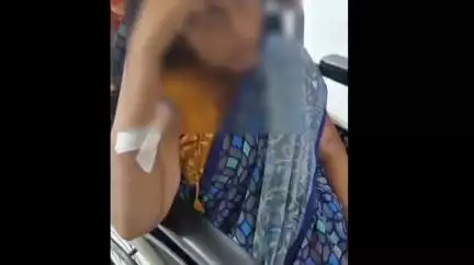 झांसी: लापता महिला हंसारी बस डिपो के पास सड़क किनारे बेहोश मिली, पुलिस ने मेडिकल कॉलेज में कराया भर्ती